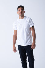 Carica l'immagine nel visualizzatore di Gallery, Undershirt con rinforzo ascellare