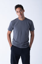 Carica l'immagine nel visualizzatore di Gallery, T-shirt manica corta con girocollo
